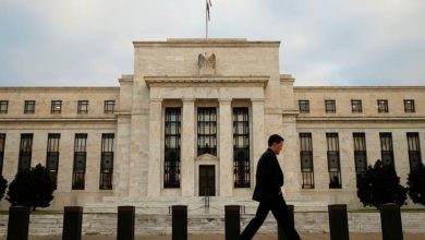 US Bond Selloff Pushes 10-Year Yield Above 5%, Rattling Global Stocks