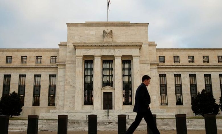 US Bond Selloff Pushes 10-Year Yield Above 5%, Rattling Global Stocks US Bond Selloff Pushes 10-Year Yield Above 5%, Rattling Global Stocks