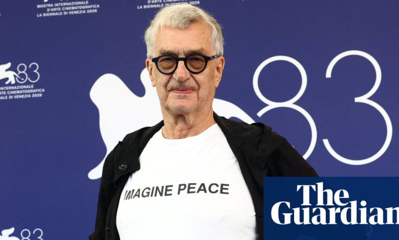 Wim Wenders clarifies that he does not believe film-makers should stay out of politics | Wim Wenders Wim Wenders clarifies that he does not believe film-makers should stay out of politics | Wim Wenders