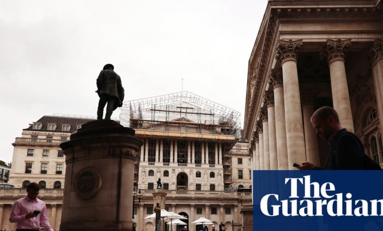 UK government pays highest interest rate on 30-year bond since 1998 | Government borrowing UK government pays highest interest rate on 30-year bond since 1998 | Government borrowing