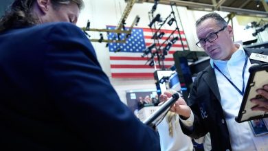 US stocks slip after oil prices and the bond market crank up the pressure | Region