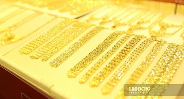 Transparency of the gold market from data, no more procedures