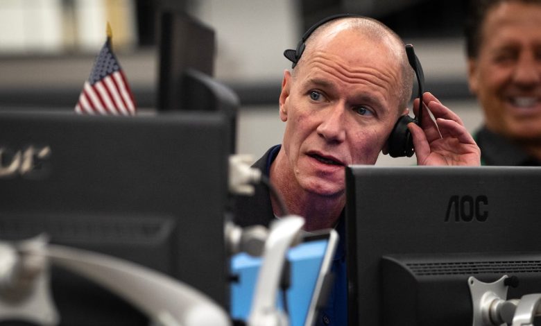 Premarket: Wall Street futures rise as oil slides, AI buzz lifts tech Premarket: Wall Street futures rise as oil slides, AI buzz lifts tech
