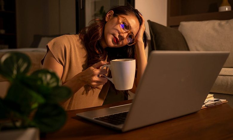 How millions of Americans working two jobs can avoid burning out – KQ2 How millions of Americans working two jobs can avoid burning out – KQ2