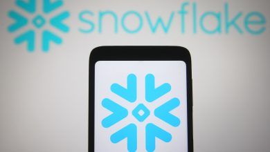Snowflake Stock Rose 10% After Strong Earnings Growth. Is it a Buy?