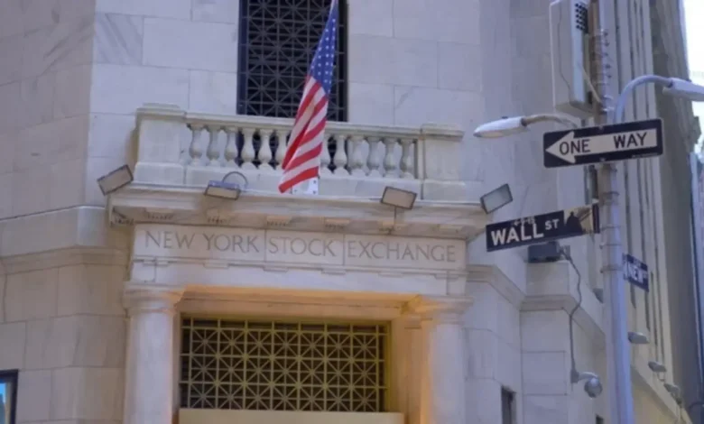 U.S. Stocks Rebound a Day After Rate-Hike Shock as Tech Rally Lifts Nasdaq 1.69% U.S. Stocks Rebound a Day After Rate-Hike Shock as Tech Rally Lifts Nasdaq 1.69%