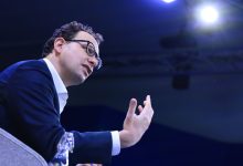 AI-Doomsday Warnings Haven’t Derailed Anthropic IPO