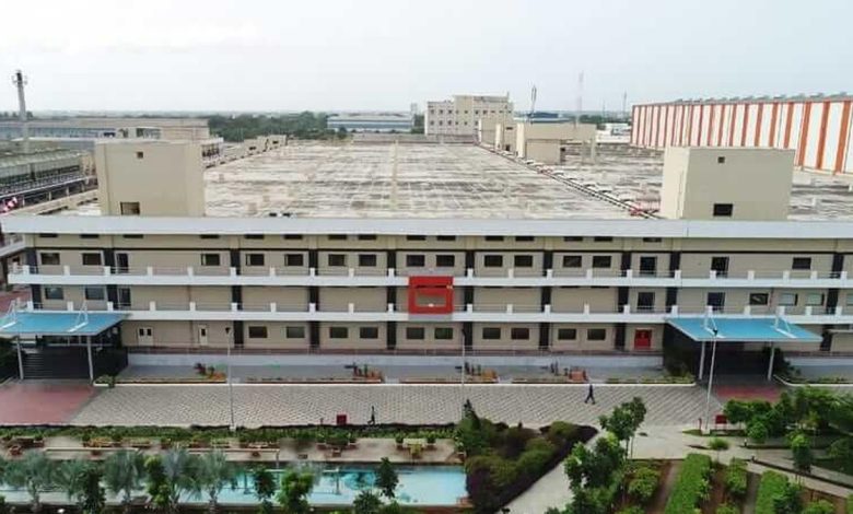 Fosun Pharma sells 4.55% stake in Gland Pharma for Rs 2,121 crore Fosun Pharma sells 4.55% stake in Gland Pharma for Rs 2,121 crore