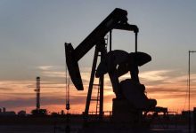 Oil tops 0, stocks slide as Middle East tensions escalate