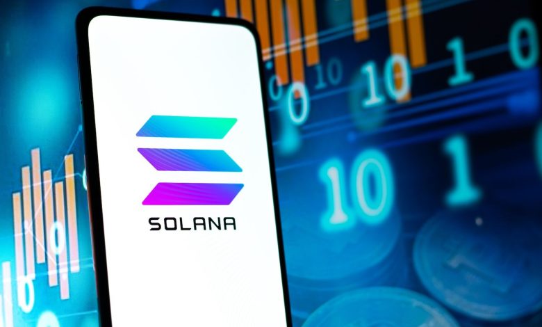 Solana Upgrade Draws .11M Whale Longs Despite Bearish Futures Market Solana Upgrade Draws .11M Whale Longs Despite Bearish Futures Market