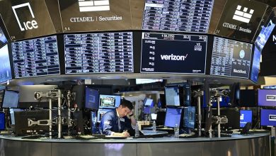 Global markets trade lower as AI pressure remains and bond yields continue to rise