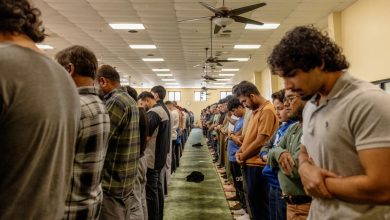 Muslim Americans push back as Republican politicians stoke anti-Sharia rhetoric ahead of election